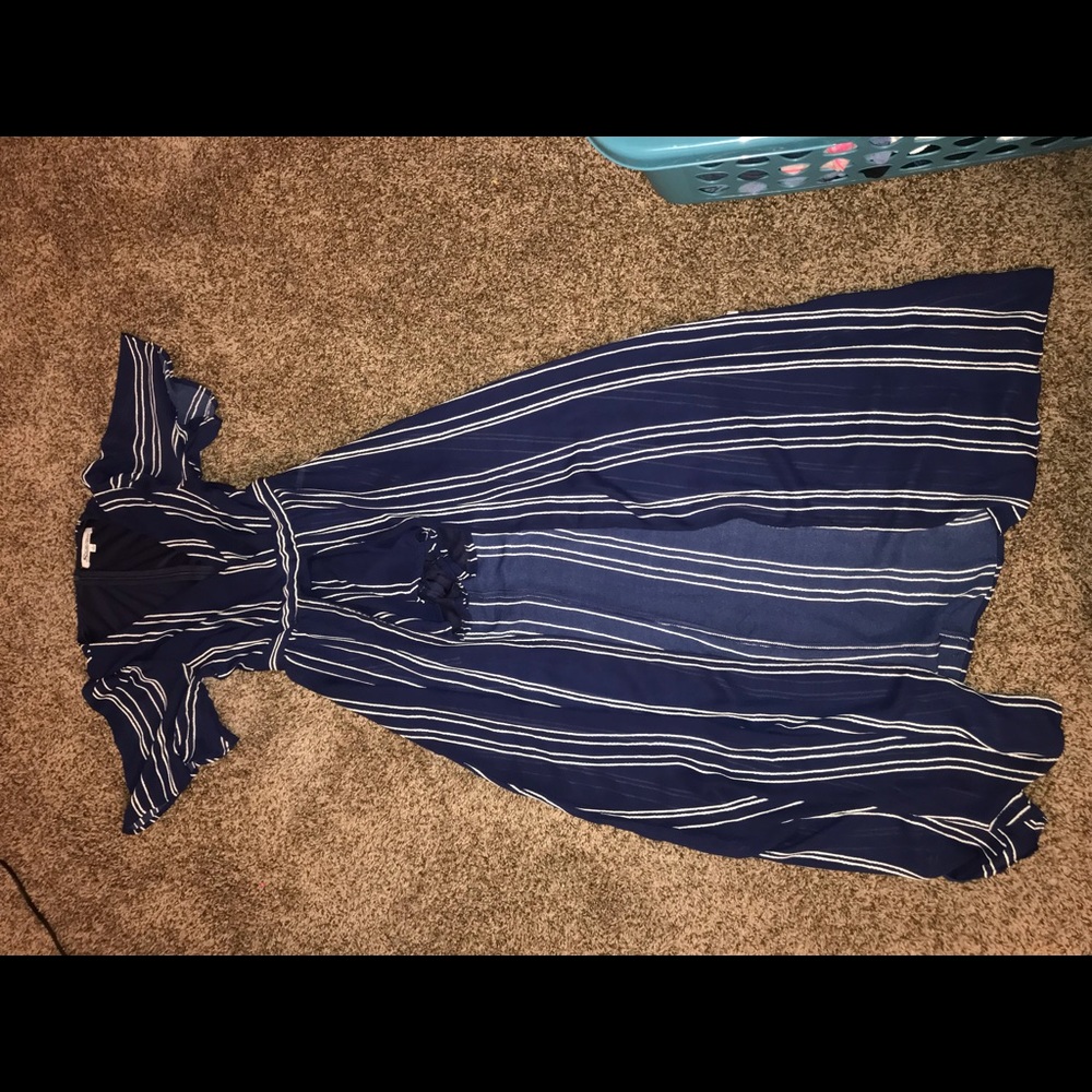 Jumpsuit - Picture 3 of 4